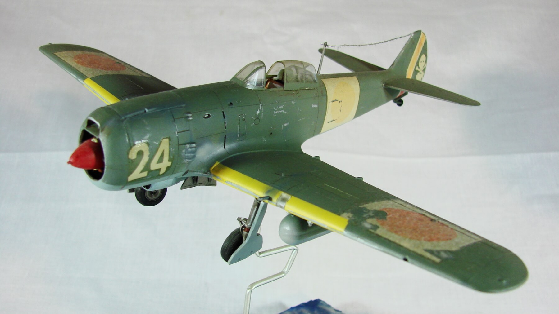 Image d'en-tête de page pour la maquette Nakajima Ki-84 Hayate