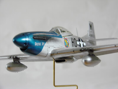 Maquette type Chasseurs de 39-p-51d-mustang (Image Principale)