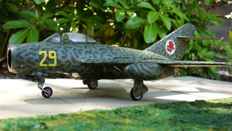 Maquette de MiG-15bis - image 4