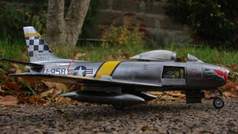 Maquette de F86f Sabre - image 8