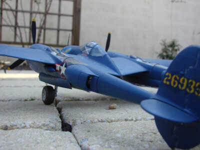 Maquette de Lockeed P-38 M Lightning - image 4