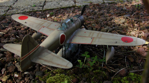 Maquette de Nakajima A6M2 Rufe - image 4