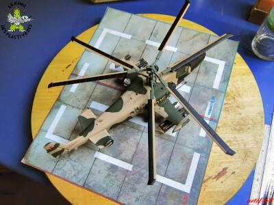 Maquette de KAMOV 50 HOKUM Camouflé - image 3