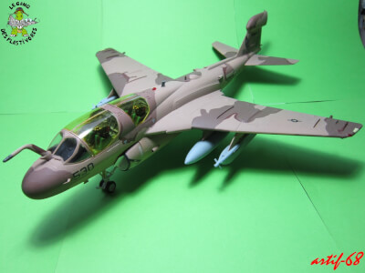 Maquette de EA 6 B Prowler - image 2