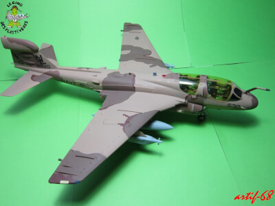 Maquette de EA 6 B Prowler - image 5