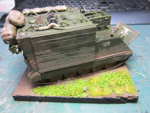 Maquette de M 577 Armoured command car - image 3