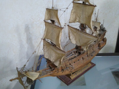 Maquette de La Couronne - image 4