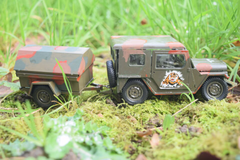 Maquette de M151A2 Hard top with trailer - image 7