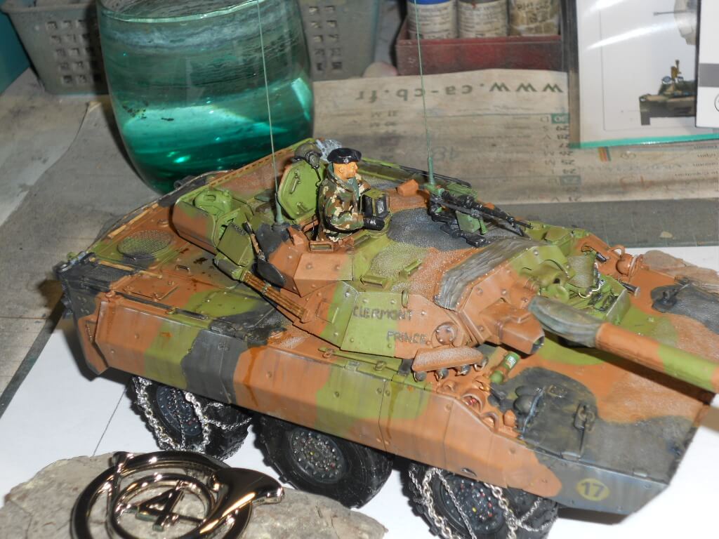 Image d'en-tête de page pour la maquette AMX 10 RC R