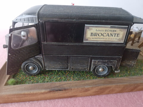 Maquette de Louis la Brocante - image 7