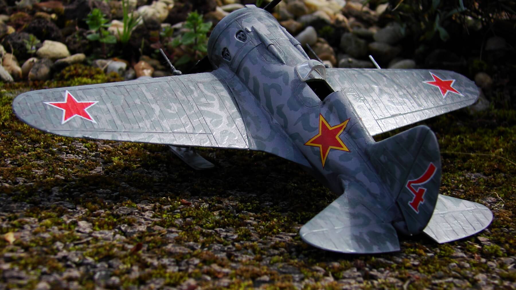 Polikarpov I-16