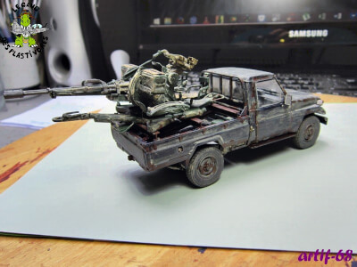 PICKUP w.ZU-23-2