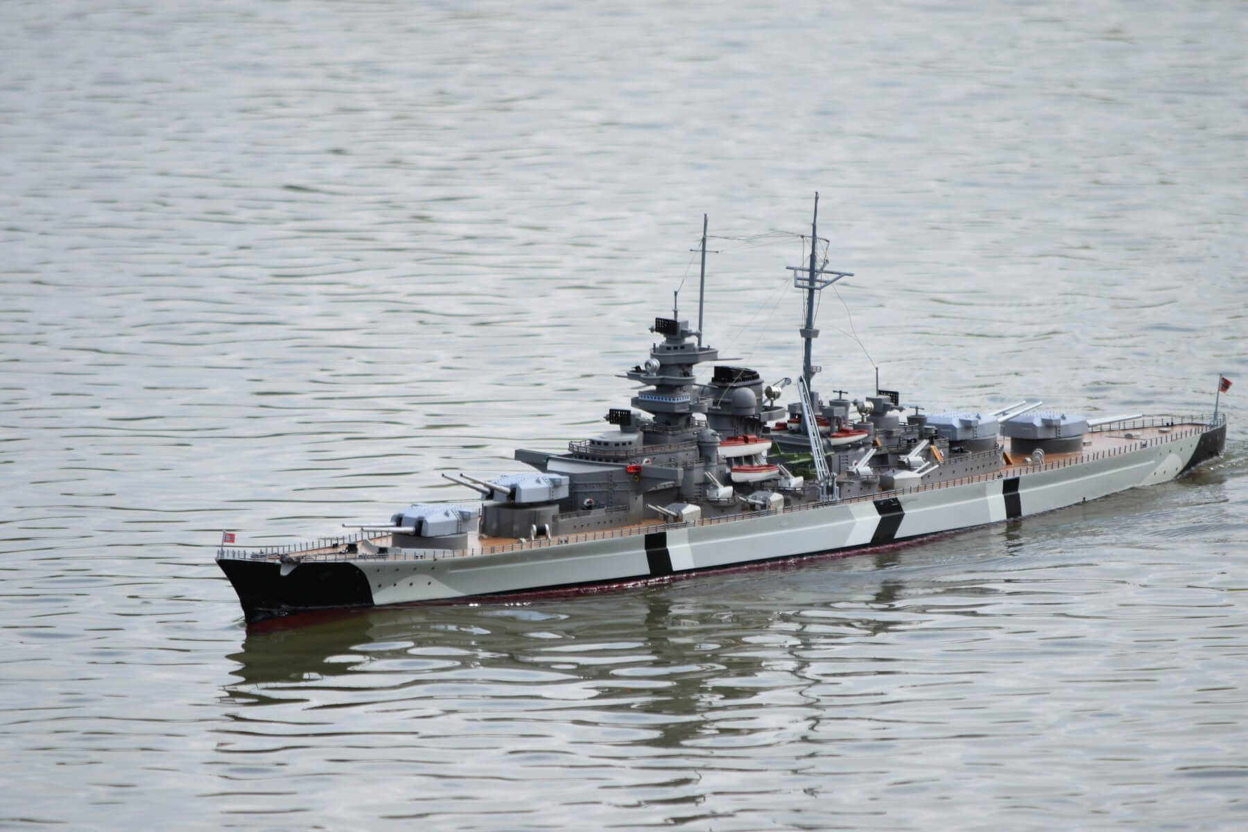 Cuirassé BISMARCK