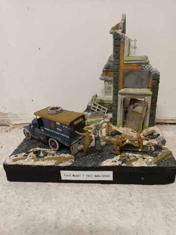 Ambulance Model T 1917 (ICM 1/35)